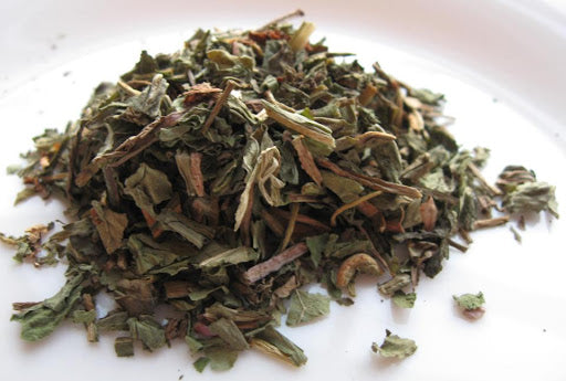 Dandelion leaf tea