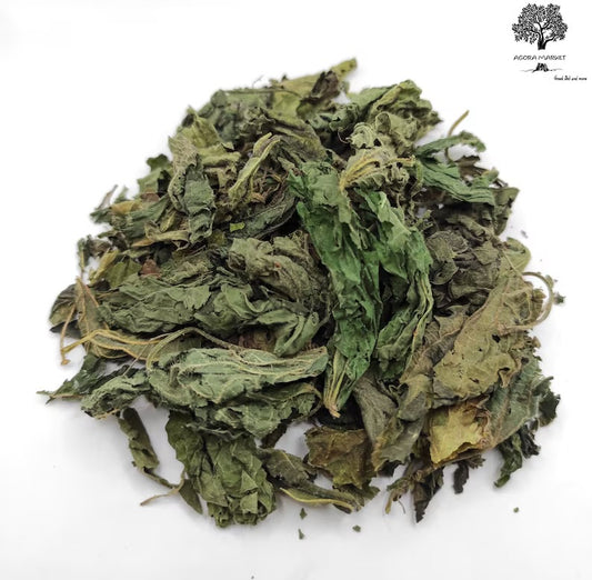 Stinging nettle leafs